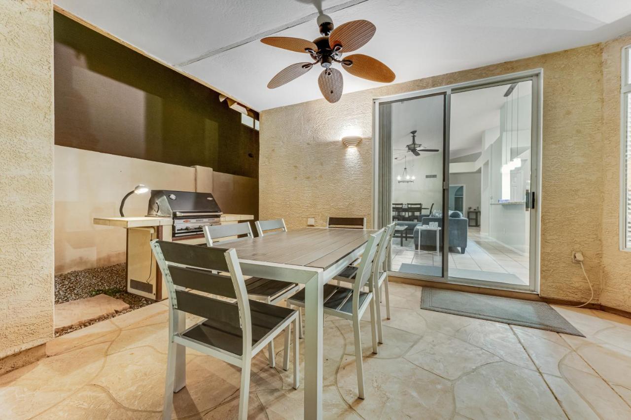 Pura Vida Villa Goodyear Luaran gambar